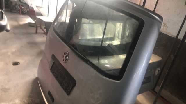 Volkswagen Transporter Çıkma Yedek Bagaj Kapak